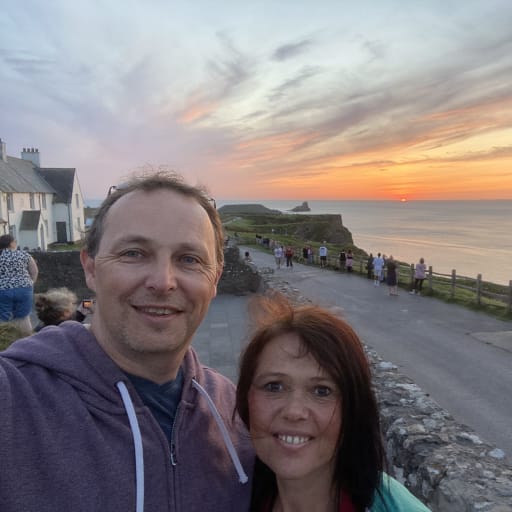 Profile image for pet sitters Laura & Gary 