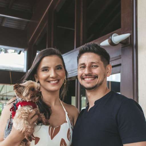 Profile image for pet sitters Jéssica & Luiz