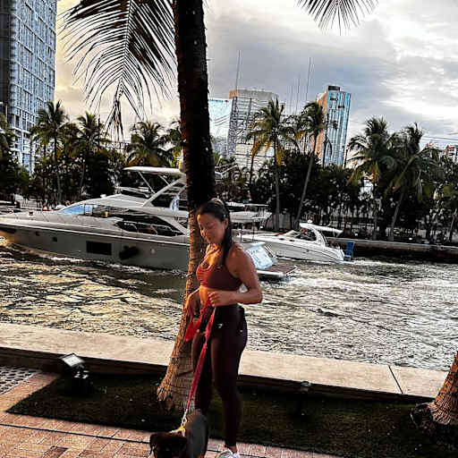 Profile image for pet sitter Sonia