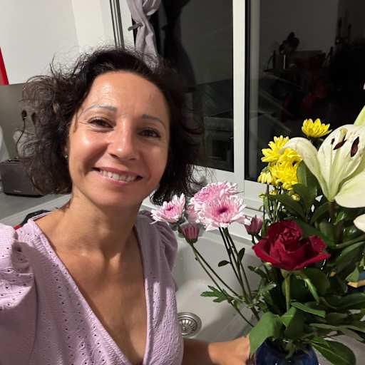 Profile image for pet sitter Virginie