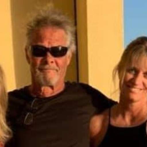 Profile image for pet sitters Marie & Stephen