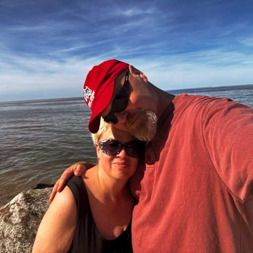 Profile image for pet sitters Terrianne & Ray