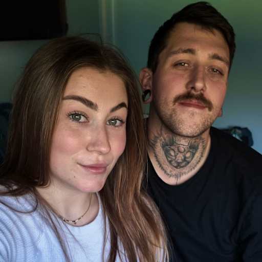 Profile image for pet sitters Manon & Nathan