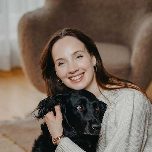 Profile image for pet sitters Katharina & Anahita