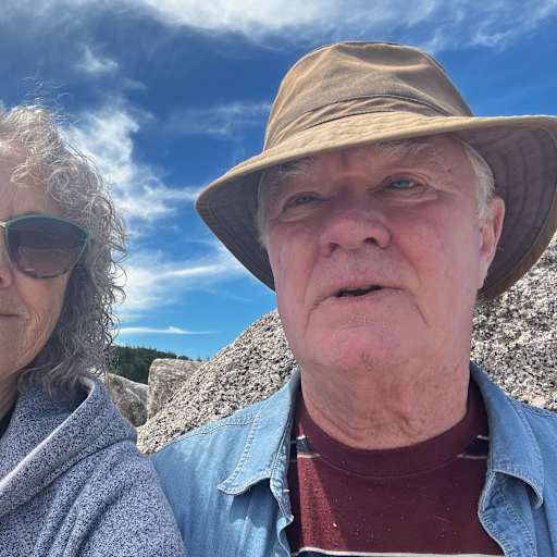 Profile image for pet sitters Elaine & William (bill)
