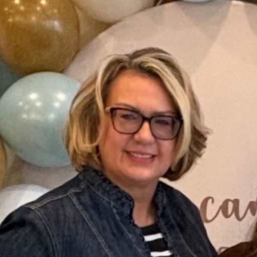 Profile image for pet sitter Linda
