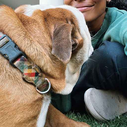 Profile image for pet sitters Kaone & Domonique 