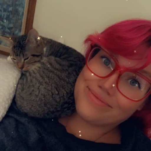 Profile image for pet sitter Lyssa