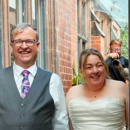Profile image for pet sitters Anne & David