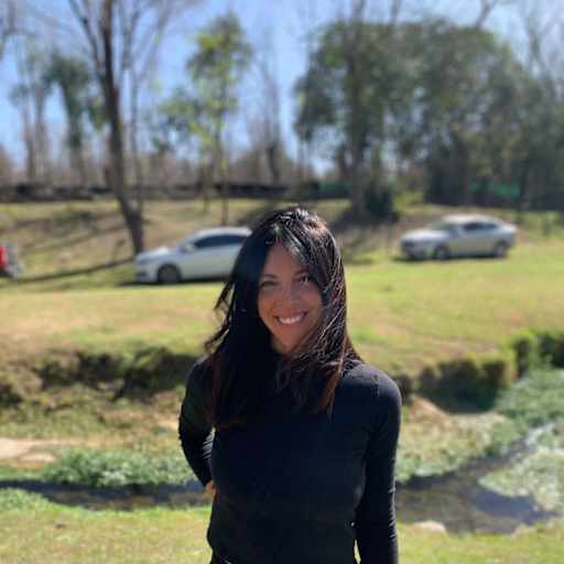 Profile image for pet sitter ELIANA