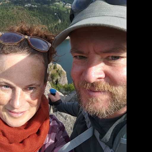 Profile image for pet sitters Johanna & Christoph