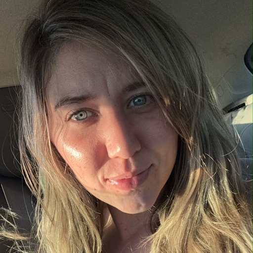 Profile image for pet sitter Ashley