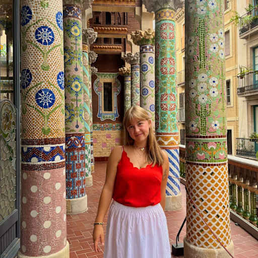 Profile image for pet sitter Emma