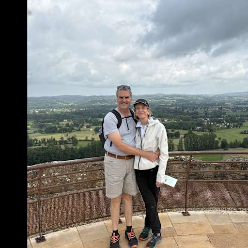 Profile image for pet sitters Judy & Mark