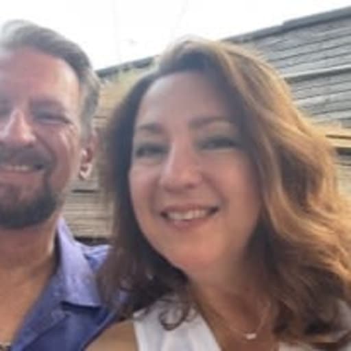 Profile image for pet sitters Penny & Alain