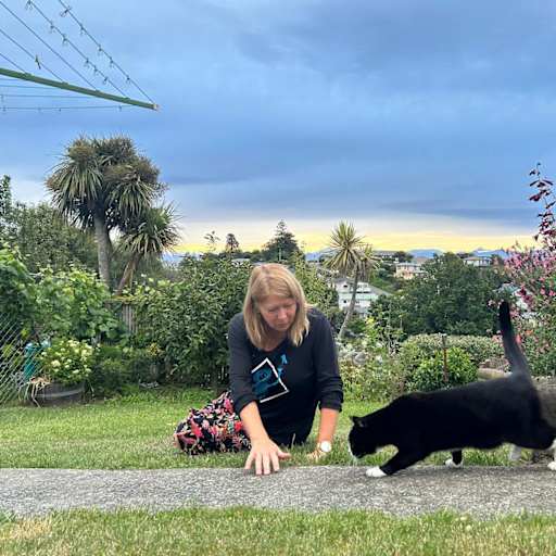 Profile image for pet sitters Eleanor & Lucy