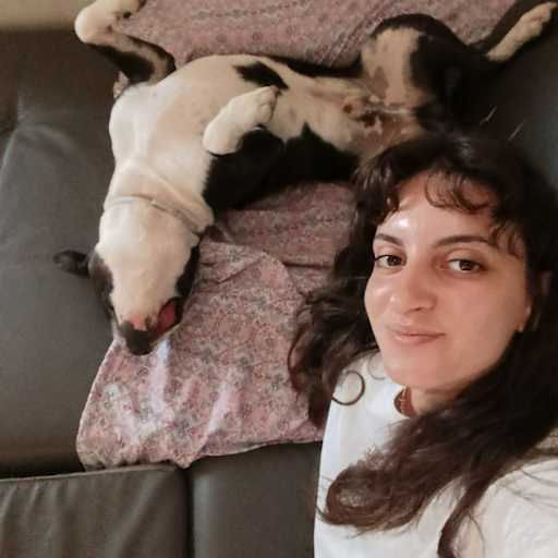 Profile image for pet sitter Arianna
