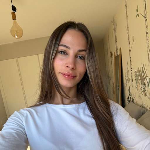 Profile image for pet sitter Kelly Marks