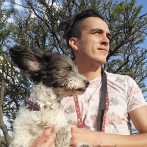 Profile image for pet sitter Miguel Angel