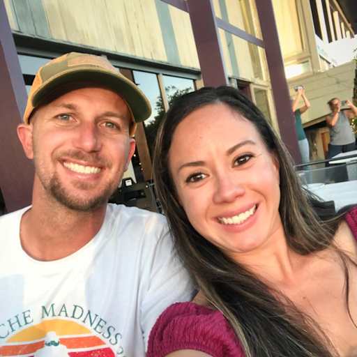 Profile image for pet sitters Ana & Trevor