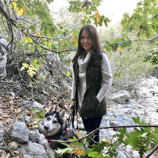 Profile image for pet sitter Audriana