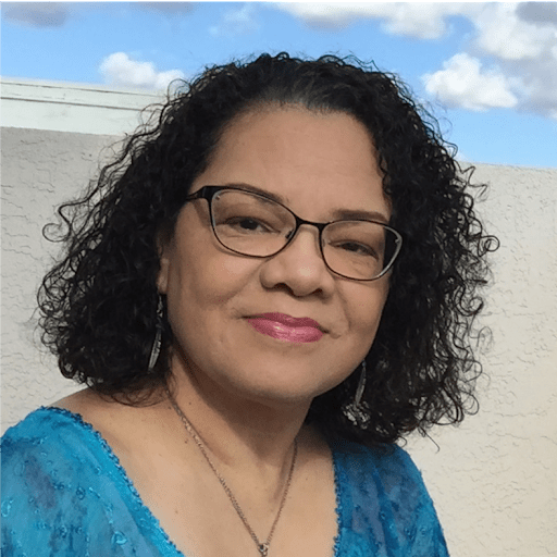 Profile image for pet sitter Elizabeth