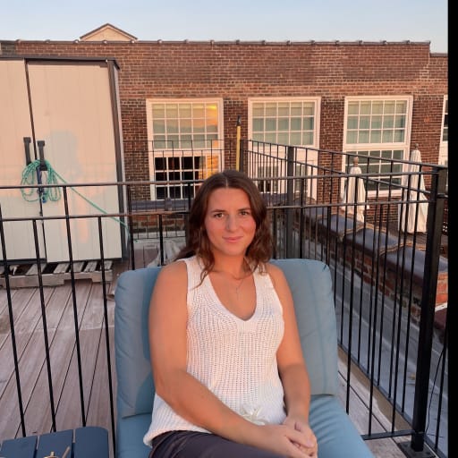 Profile image for pet sitter silvana