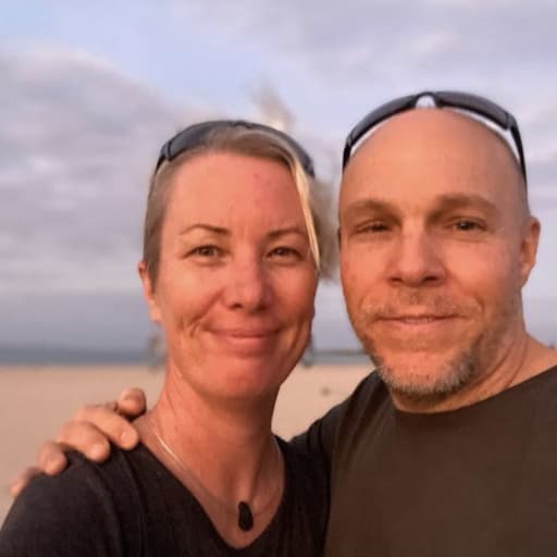Profile image for pet sitters Mel & Russ