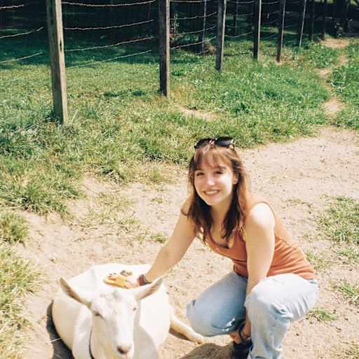 Profile image for pet sitter Emory