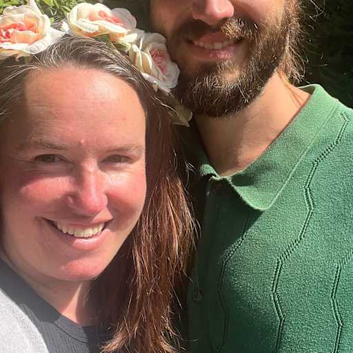 Profile image for pet sitters Jessie & Oliver