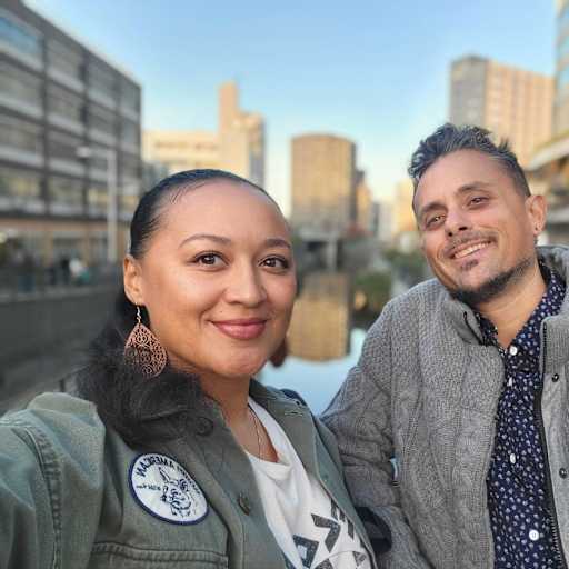 Profile image for pet sitters Austin & Cassie