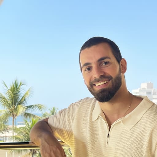 Profile image for pet sitter Pedro