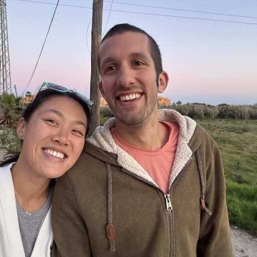 Profile image for pet sitters Denise & Rory