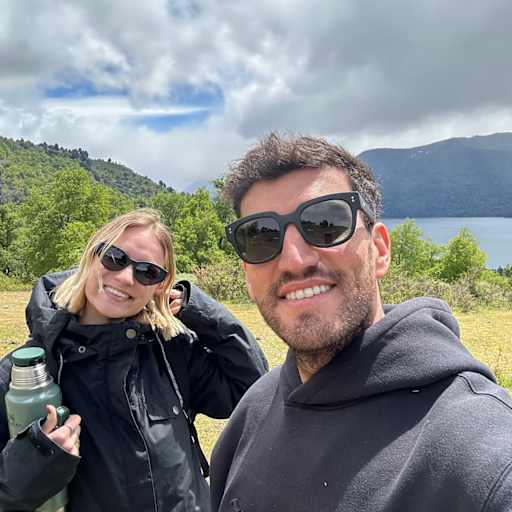 Profile image for pet sitters Facundo & Luciana