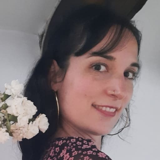 Profile image for pet sitter Caroline