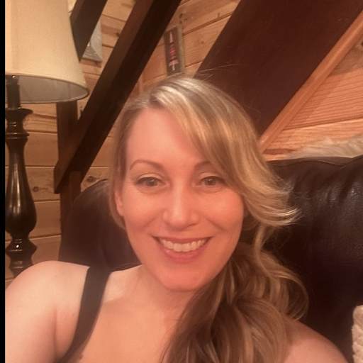 Profile image for pet sitter Kate