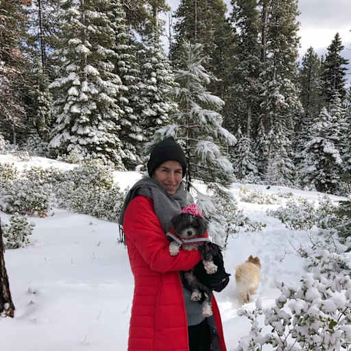 Profile image for pet sitter Nadine