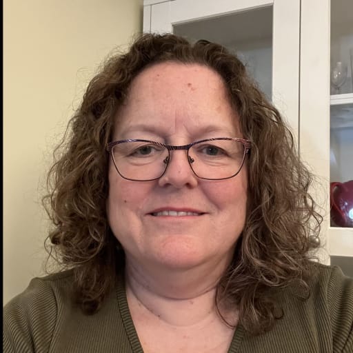 Profile image for pet sitter Rona