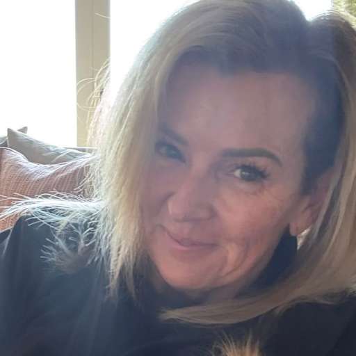 Profile image for pet sitter Keely