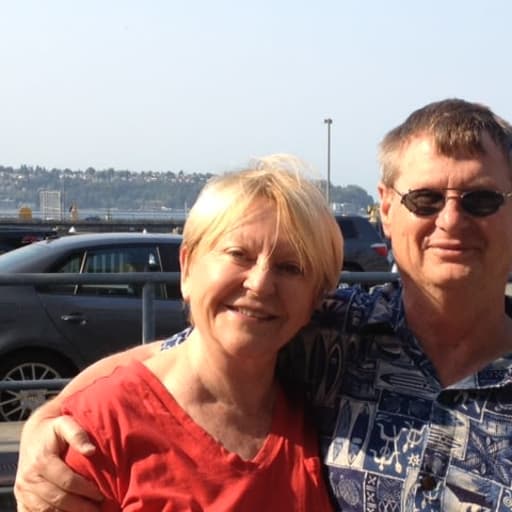 Profile image for pet sitters Irene & Robert