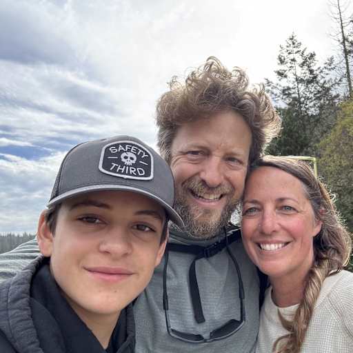 Profile image for pet sitters Mindi & Matt