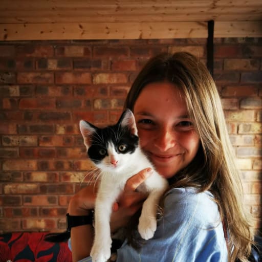 Profile image for pet sitter Briony