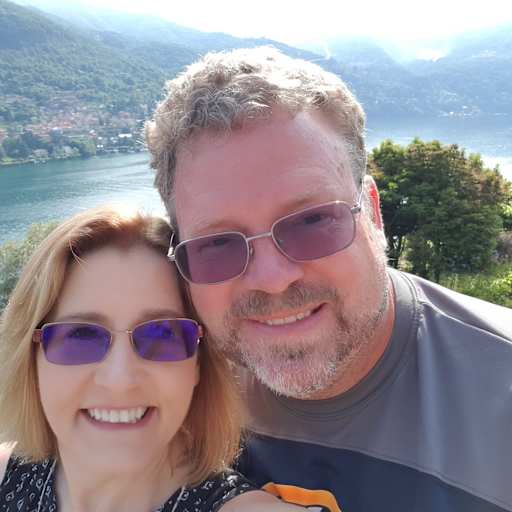 Profile image for pet sitters James & Susanne