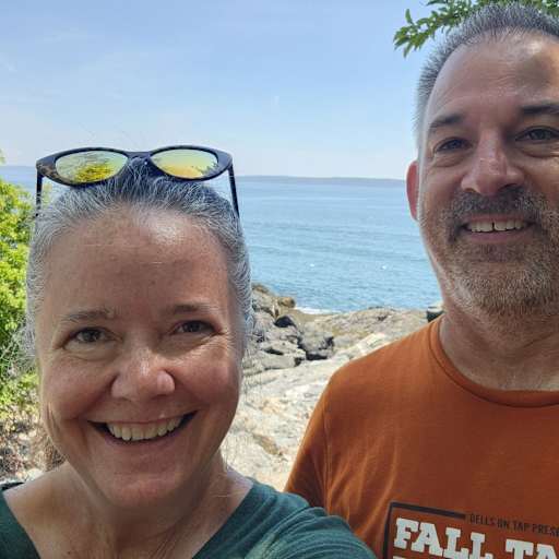 Profile image for pet sitters Jennifer & Jeff & Jeff