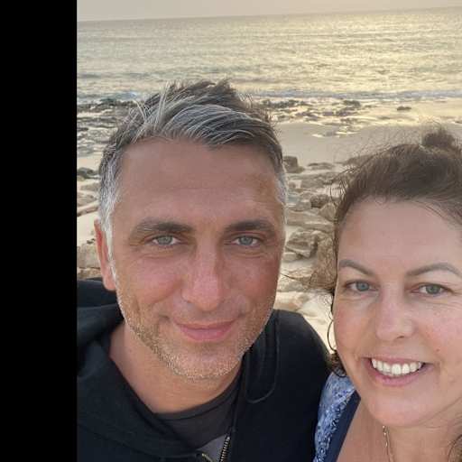 Profile image for pet sitters Anita & Paolo