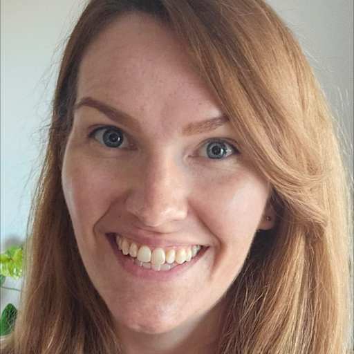 Profile image for pet sitter Lindsey