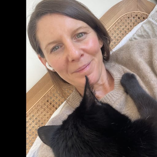 Profile image for pet sitters Julie & James