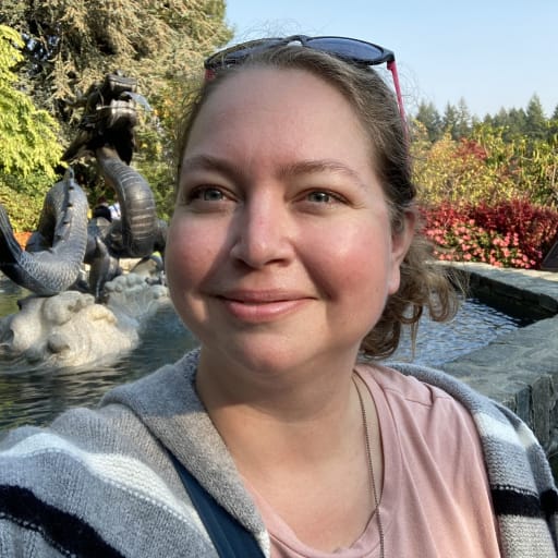Profile image for pet sitter Laura