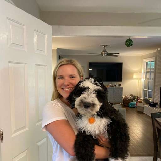 Profile image for pet sitter Lauren