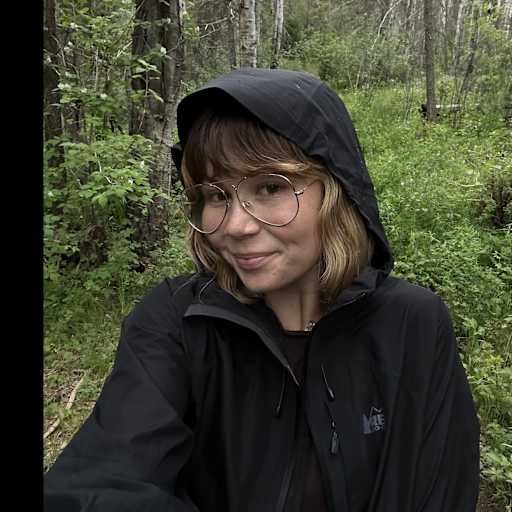 Profile image for pet sitter Lisette